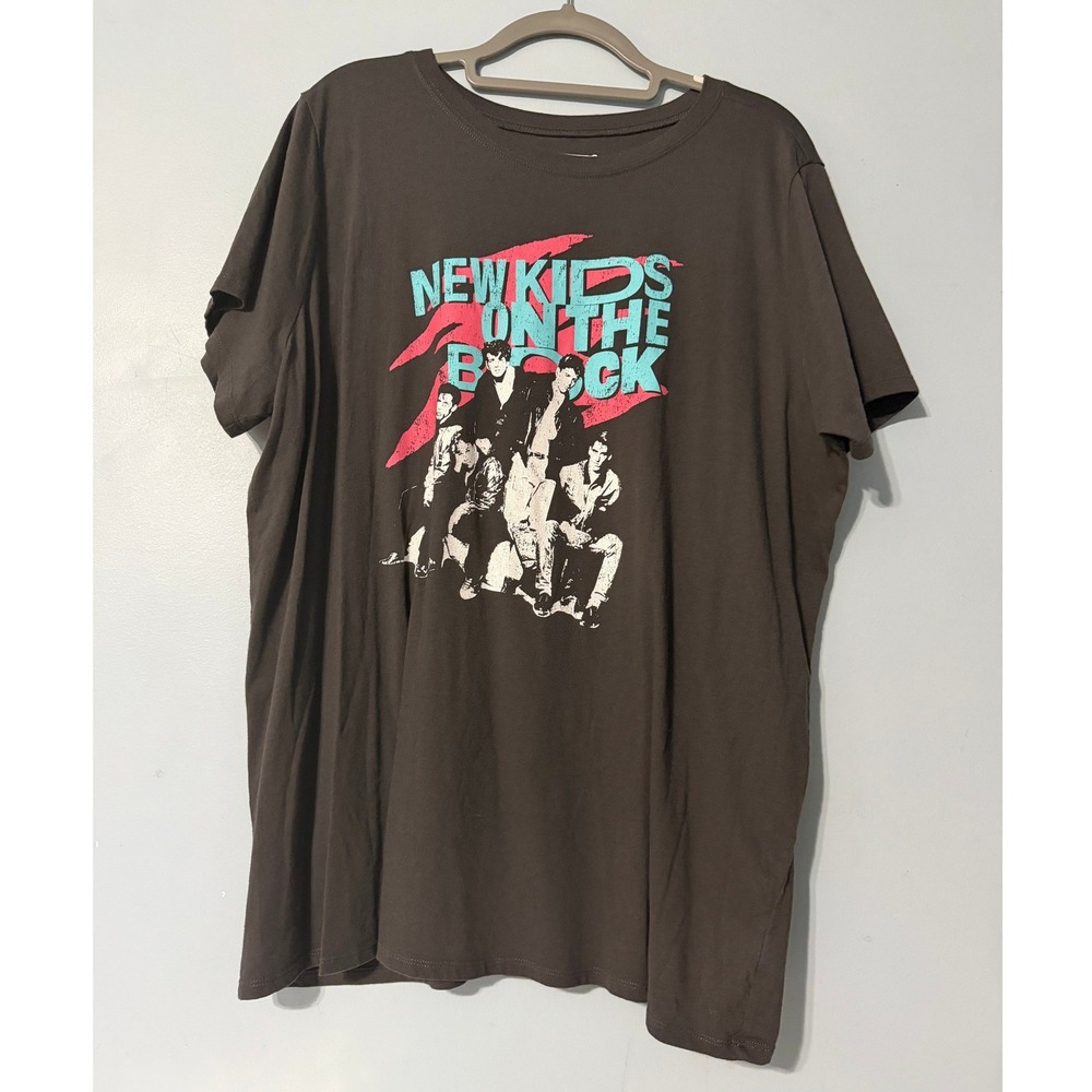 New Kids On The Block NKOTB 2XL Graphic T-Shirt Charcoal Gray Band Tee 2429